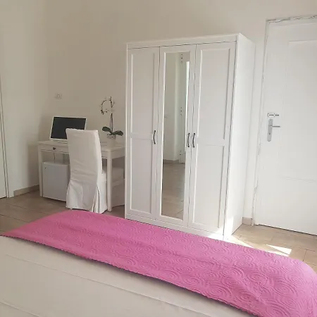 Couette-café La Pineta